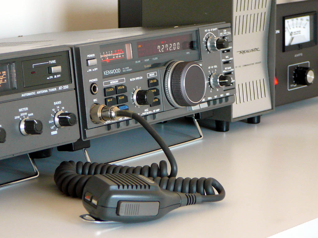 Kenwood TS-680s Radio Room